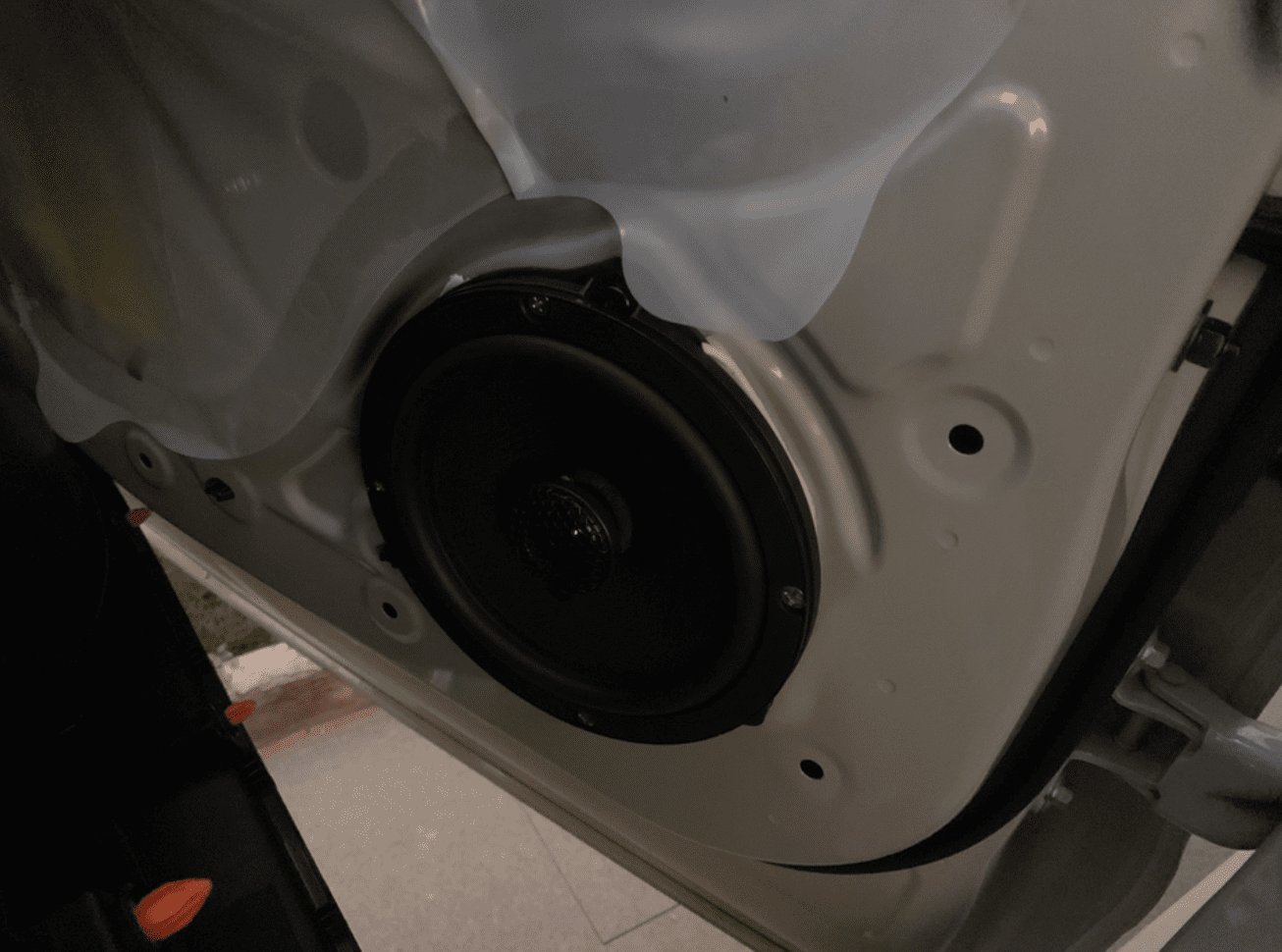 Xevaban.com 214 Giải Phóng là đơn vị chuyên cung cấp đồ chơi bingo, phụ kiện bingo, phụ kiện oto, đồ chơi oto, xevaban, 214 giải phóng, loa cánh bingo, độ loa cánh bingo, loa cánh bass mạnh bingo, loa cửa xe bingo.